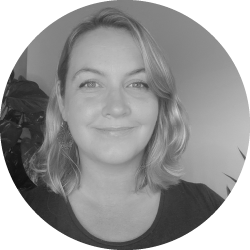 Dr Claire Marie Thomas wellness expert profile photo